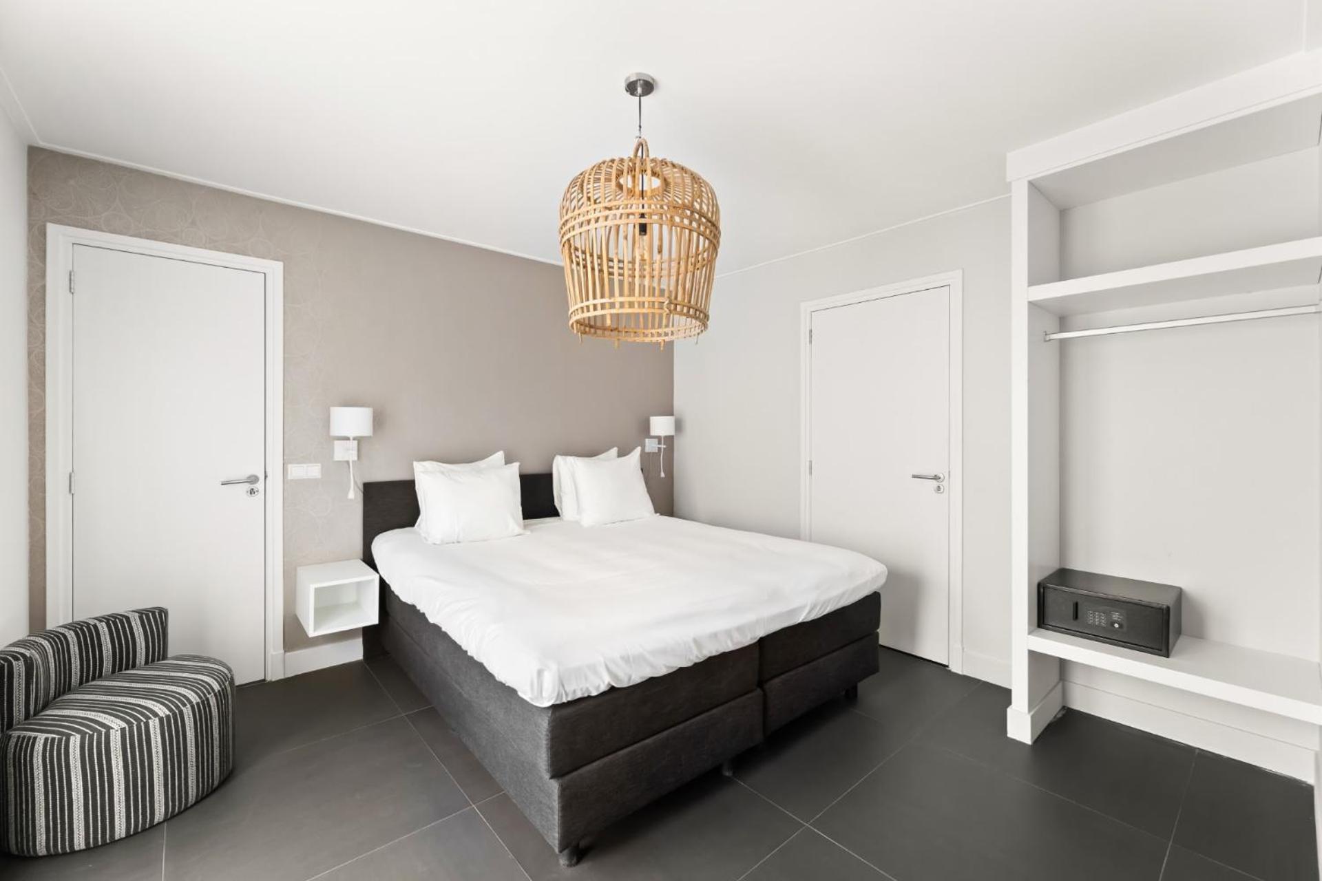 Bed & Bike De Dorsvloer Apartment Домбург Екстериор снимка